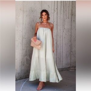 VICI | Ashton Pocketed Shoulder Tie Maxi Dress | Small